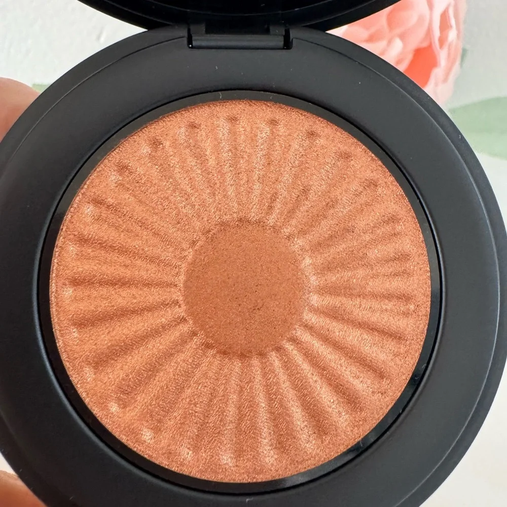 Bare minerals GEN NUDE BLONZER BLUSH + BRONZER COLOR KISS OF SPICE